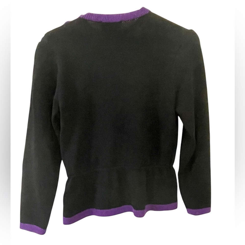 Vintage St. John Purple‎ Trim Peplum Sweater Small Old Money Shoulder Buttons - Picture 2 of 5